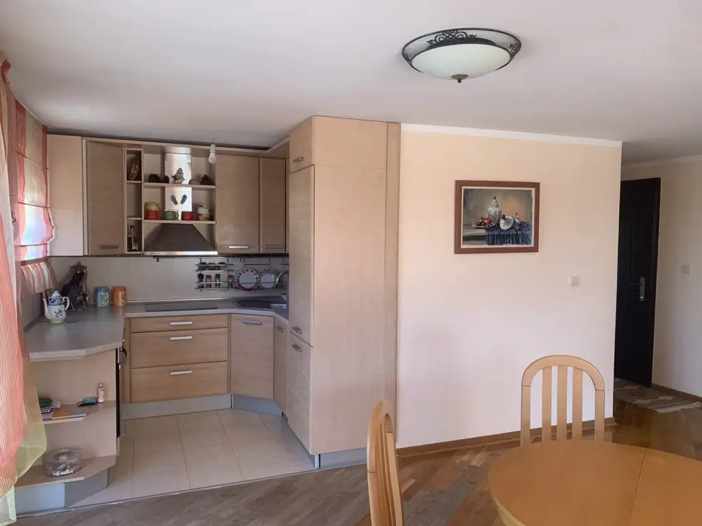 Kuhinja i trpezarija