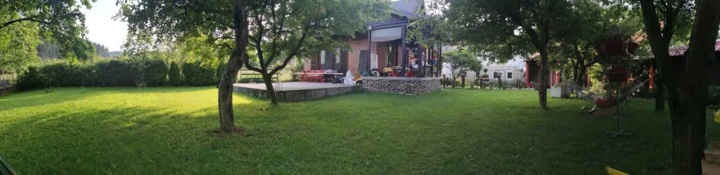 Uređeno dvorište