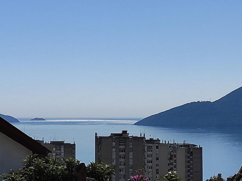 Pogled na more u Igalu, Herceg Novi
