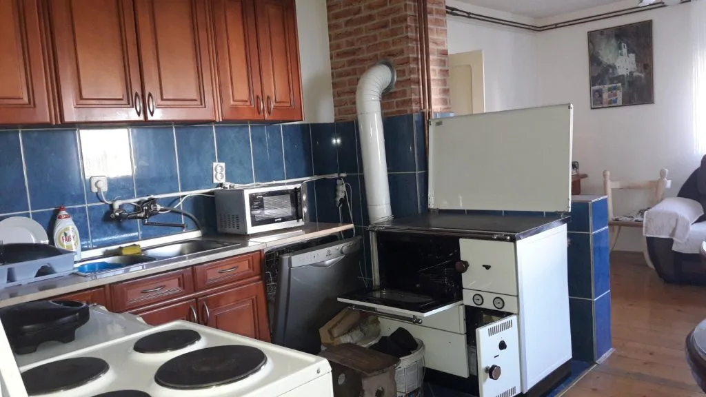 Opremljena kuća