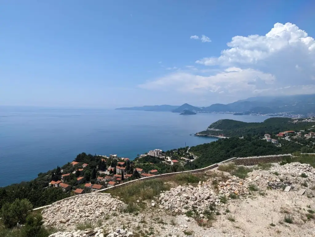 Pogled sa brda na more