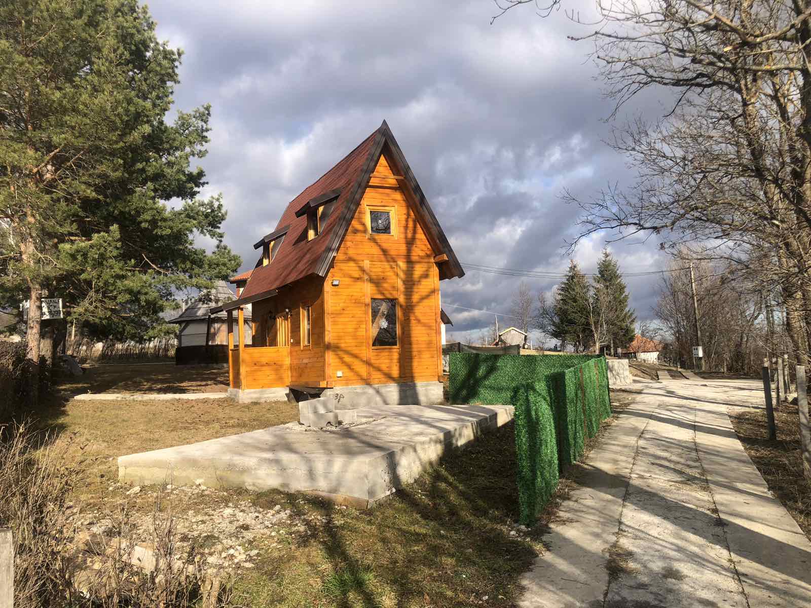 Drvena kuća u selu Rudine kod Zlatibora