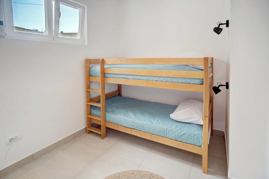 kuća apartmanskog tipa u Crnoj Gori