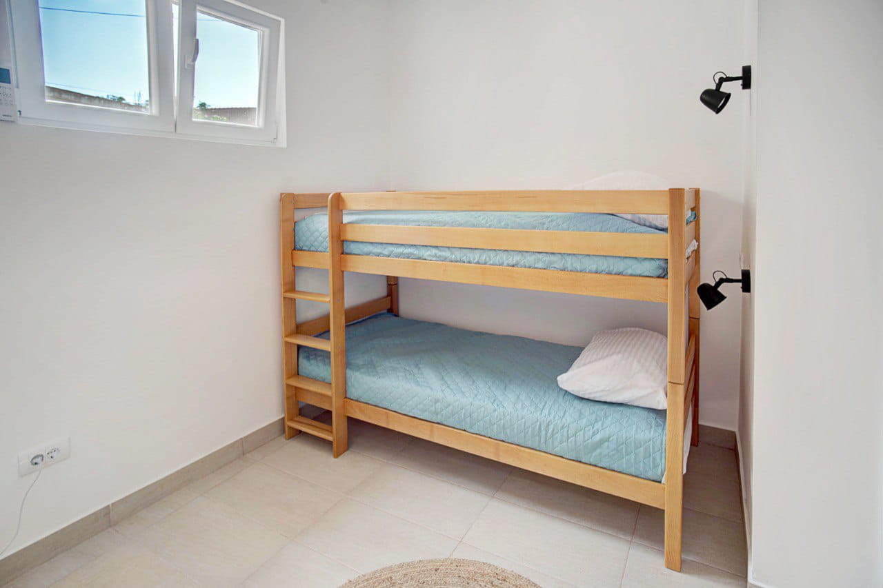 kuća apartmanskog tipa u Crnoj Gori