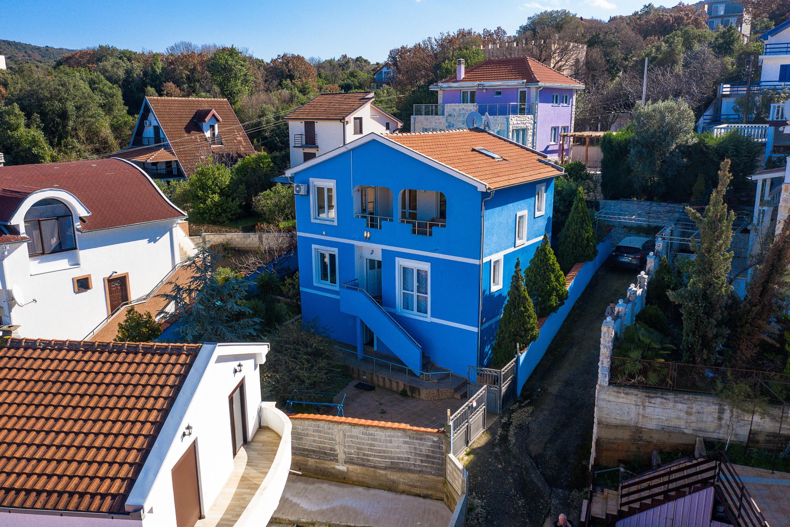 opremljena kuća u Ulcinju