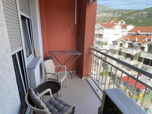 jednosobni stan sa terasom