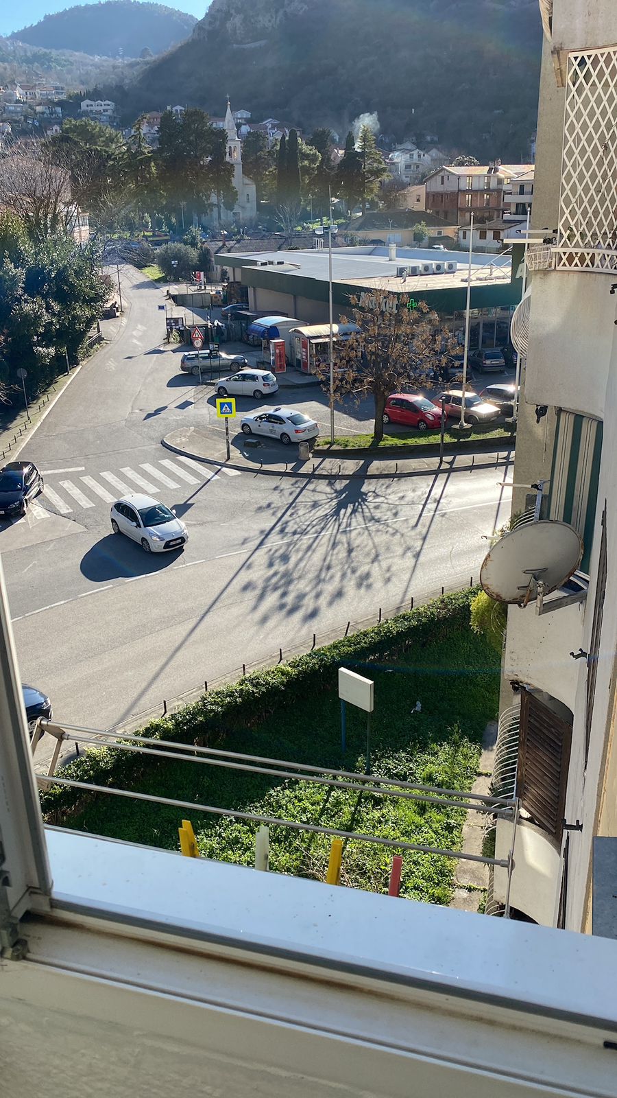 dvosoban stan u naselju Škaljari u Crnoj Gori